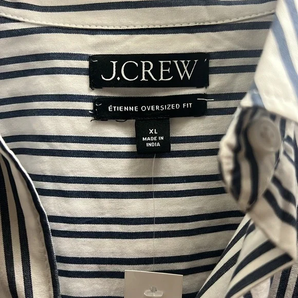 JCREW BUTTON UP - Picture 2 of 4